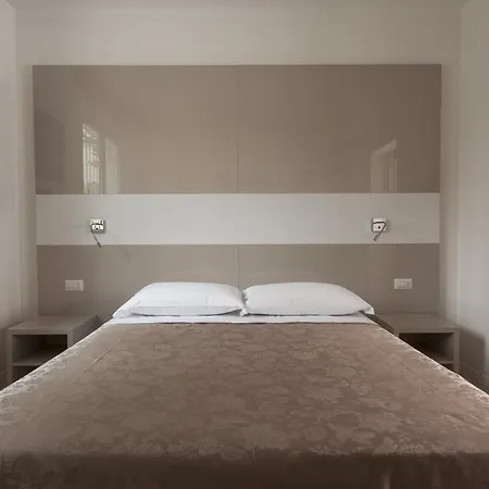 Perla 4*