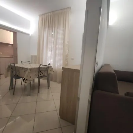 Perla 4* ريميني