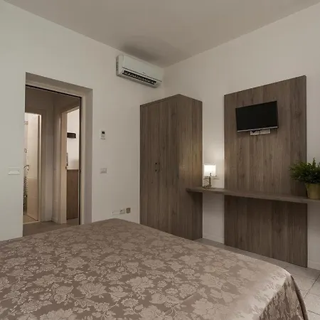 Apartmanhotel Perla 3*