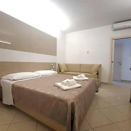 Perla Apartmanhotel 3*