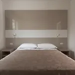 Perla 4*