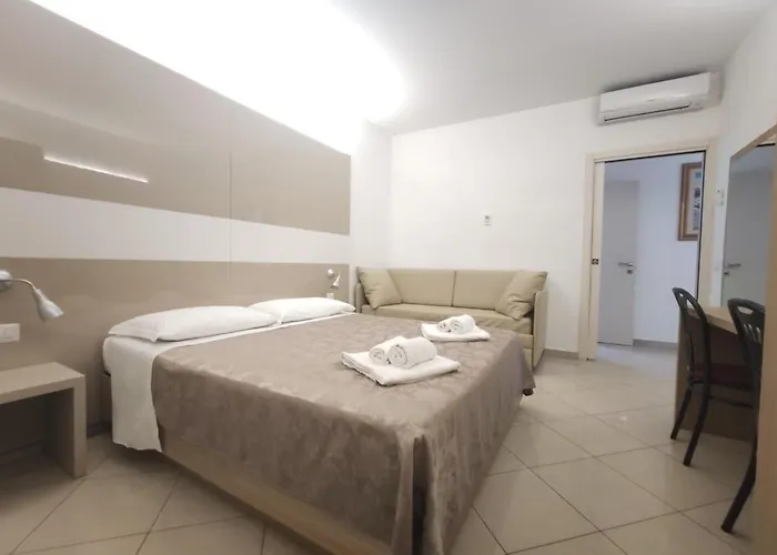 Perla Apartahotel