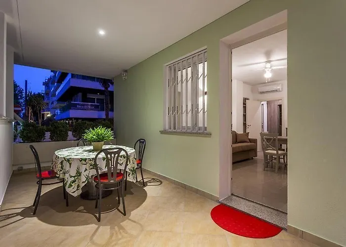 Apartahotel Perla